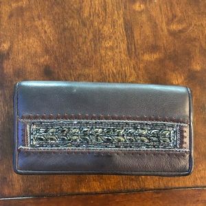 Brighton wallet